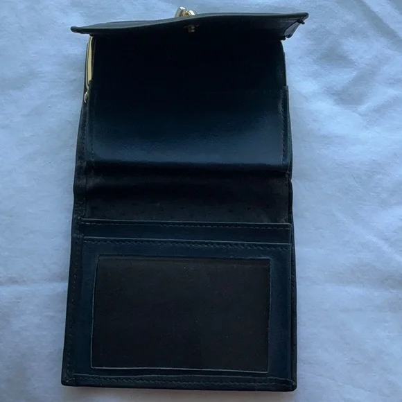 Princess Gardner Royal Blue Full Grain Cowhide Coin purse/wallet - Picture 5 of 7